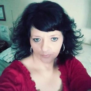 Meet your Posher, Sherry